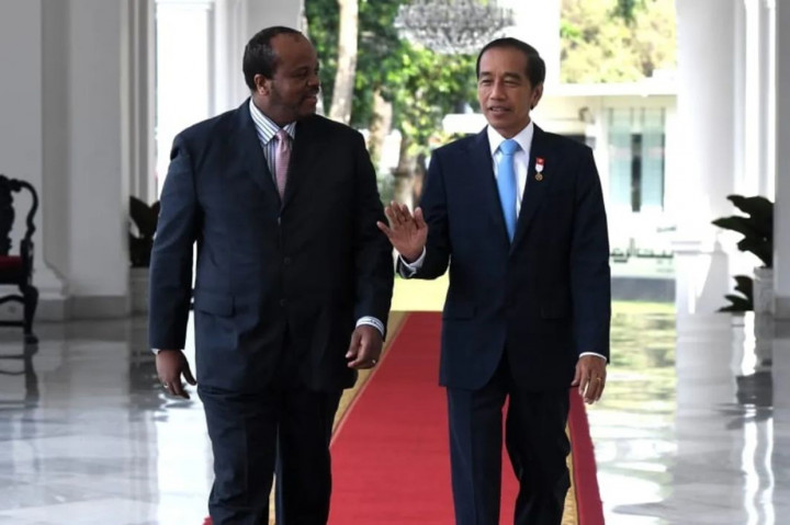 Dalam pertemuan tersebut, kedua pemimpin membahas upaya peningkatan kerja sama ekonomi.