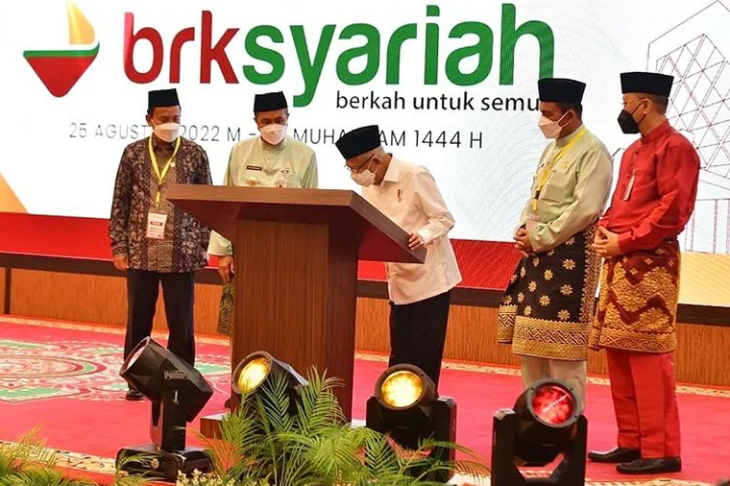 Setelah melewati proses konversi yang panjang dari Bank Riau Kepri, akhirnya Bank Riau Kepri Syariah diresmikan oleh Wapres Ma'ruf Amin di Pekanbaru, Kamis, 25 Agustus 2022.