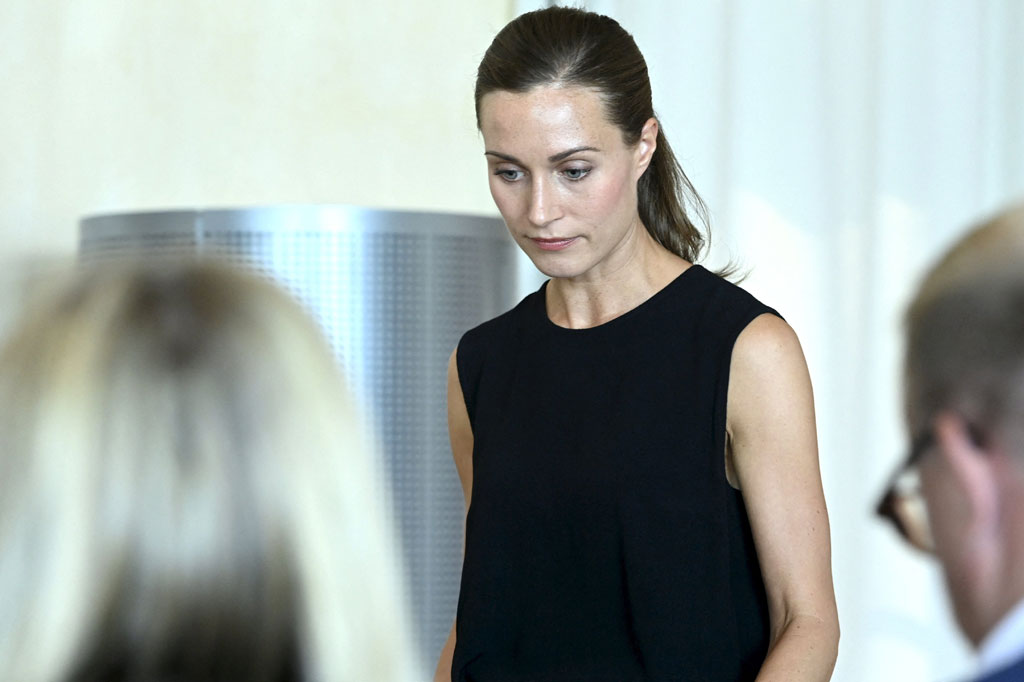 Tetapi reputasi wanita berusia 36 tahun itu sebagai pemimpin krisis yang tegas – dengan cekatan menavigasi negara kecilnya melewati pandemi Covid-19 dan aplikasi keanggotaan NATO yang bersejarah – telah berubah dalam beberapa hari terakhir.