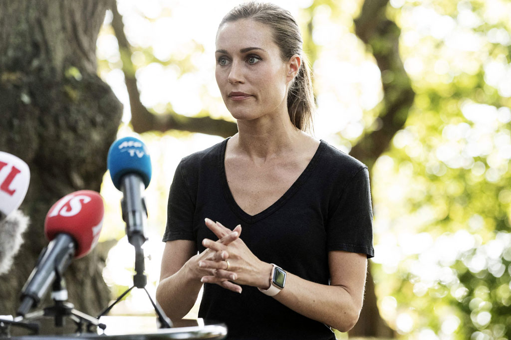 Sebuah jajak pendapat yang diterbitkan oleh surat kabar terkemuka Helsingin Sanomat pada hari Jumat, 26 Agustus 2022 menunjukkan bahwa 42 persen orang Finlandia memiliki pendapat yang lebih buruk tentang PM mereka karena skandal tersebut.