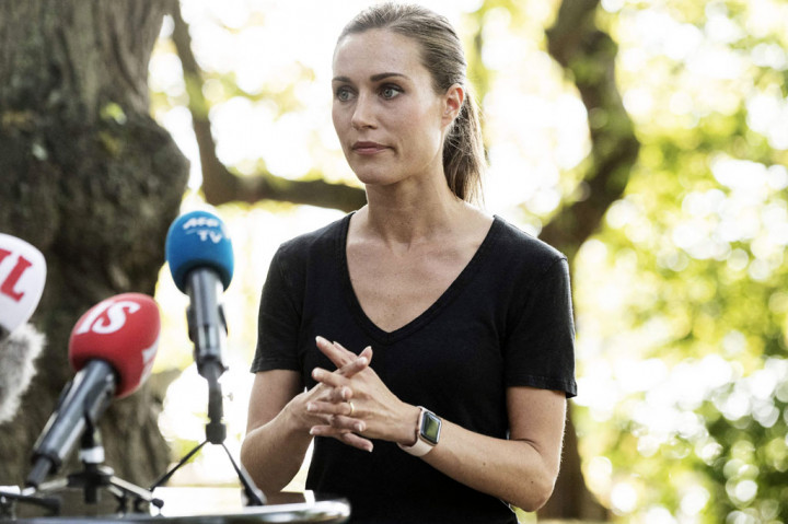 Sebuah jajak pendapat yang diterbitkan oleh surat kabar terkemuka Helsingin Sanomat pada hari Jumat, 26 Agustus 2022 menunjukkan bahwa 42 persen orang Finlandia memiliki pendapat yang lebih buruk tentang PM mereka karena skandal tersebut.