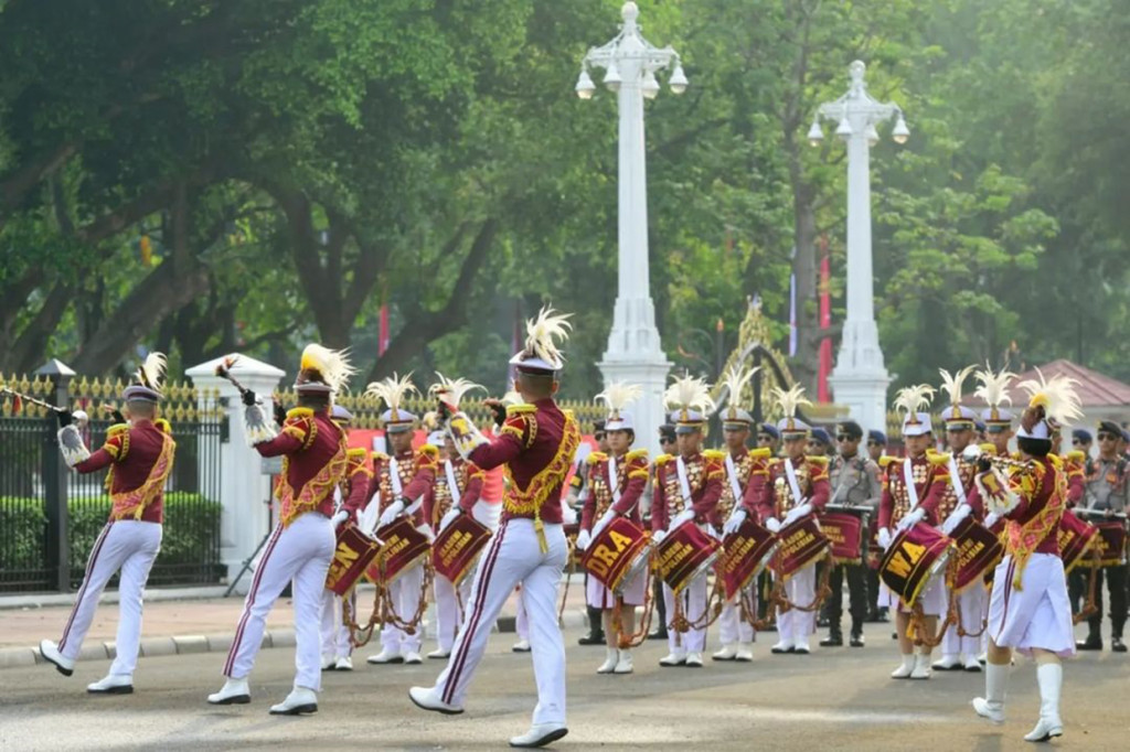 Kirab Merah Putih digelar sebagai wujud untuk menjunjung tinggi persatuan dan kesatuan bangsa Indonesia.