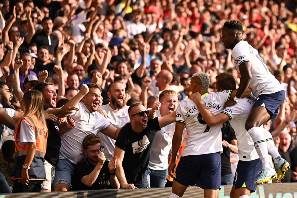Hasil ini membuat Tottenham ada di peringkat ketiga klasemen sementara dengan 10 poin, sama dengan Manchester City di posisi kedua namun kalah selisih gol. 
