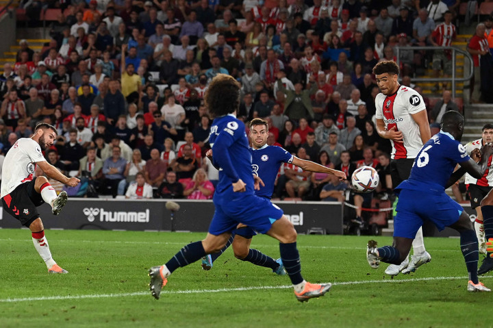 Southampton berhasil membalikkan keadaan setelah pemain sayap Adam Armstrong mencetak gol usai menerima umpan dari bek sayap Romain Perraud. Skor 2-1 bertahan hingga laga usai.
