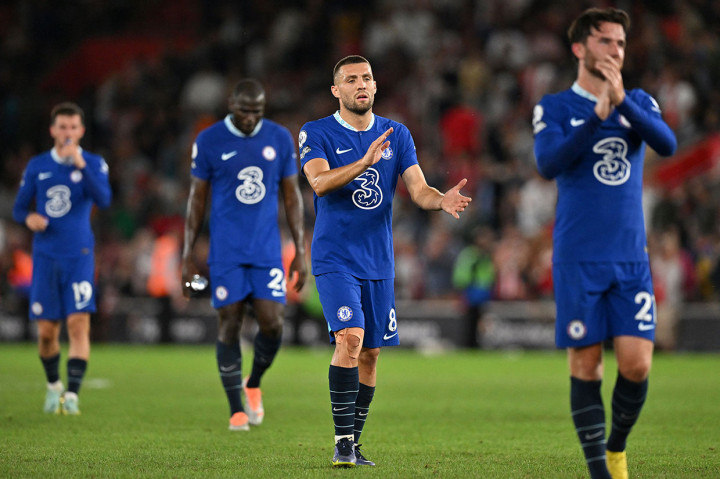 Kekalahan ini membuat Chelsea masih tertahan di peringkat ke-8 klasemen sementara Liga Inggris dengan raihan 7 poin dari lima pertandingan, sedangkan Southampton berada satu tingkat di atas The Blues dengan torehan poin sama.