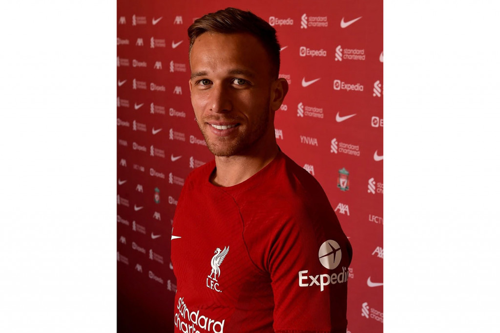 Liverpool pada Jumat, 2 September 2022 dini hari WIB, secara resmi  mendatangkan gelandang Juventus Arthur Melo dengan status pinjaman hingga akhir musim 2022-23.