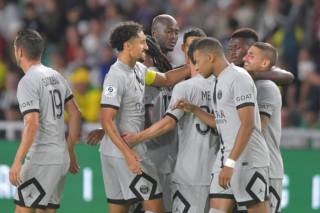 PSG tampil dominan atas Nantes.