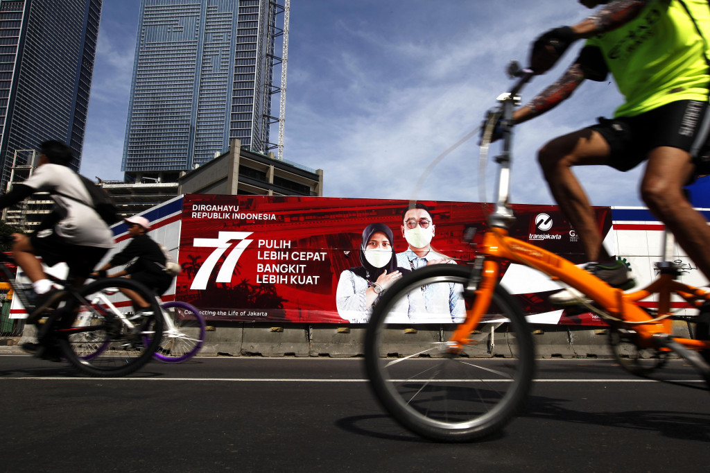Diketahui, pemberlakuan area bebas kendaraan bermotor itu dimulai dari Jalan Sudirman sampai Thamrin (Patung Arjuna Wijaya-Patung Pemuda Membangun) dan Jalan Sisimangaraja (Patung Pemuda Membangun-Simpang CSW).