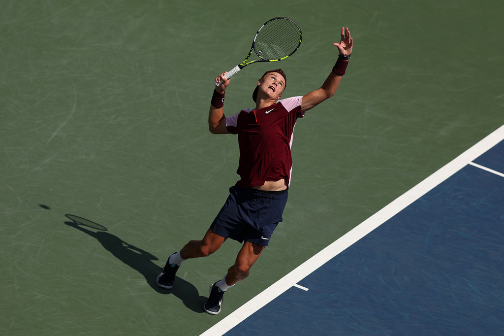 Berkat kemenangan tersebut, petenis berusia 26 tahun semakin mendominasi head to head melawan Rune, termasuk memenangkan pertemuan mereka di Cincinnati bulan lalu.