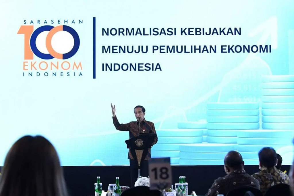 Presiden menjelaskan bahwa perubahan dunia yang begitu cepat diawali dengan adanya pandemi Covid-19 yang melanda seluruh negara di dunia. Presiden mengaku bersyukur Indonesia tidak mengambil kebijakan lockdown karena dinilai akan membuat perekonomian nasional terkontraksi lebih dalam.