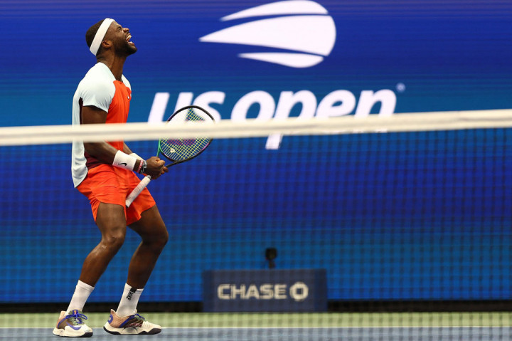 Laga tersebut menunjukkan penampilan luar biasa Tiafoe yang berusia 24 tahun, yang menyingkirkan petenis legendaris Spanyol Rafael Nadal pada babak keempat.