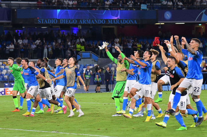 Kekalahan ini membuat Liverpool terpuruk di posisi terbawah Grup A, sementara Napoli di puncak dengan 3 poin.