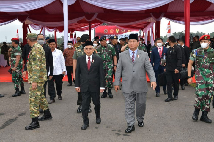 Mereka melakukan pendaftaran secara sukarela, seleksi, pendidikan latihan dasar kemiliteran di rindam yang dirangkai dengan Latihan Pembulatan Komponen Cadangan di Pusdiklatpassus Kopassus, Batujajar, Jawa Barat.