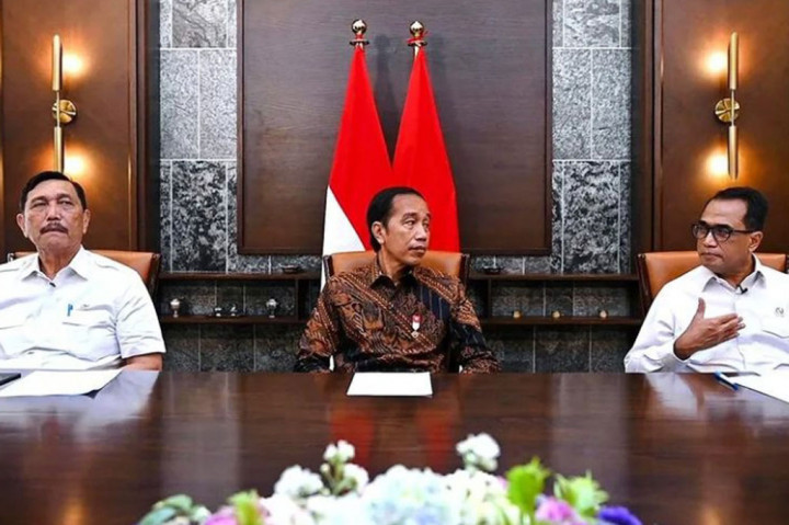 Menurut Presiden, kesepakatan penyesuaian FIR antara Indonesia dan Singapura ini merupakan langkah maju atas pengakuan internasional terhadap ruang udara Indonesia yang sekaligus meningkatkan jaminan keselamatan dan keamanan penerbangan. 