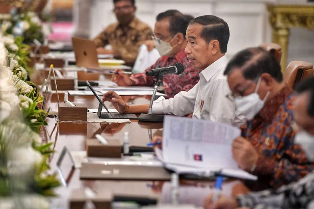 Pada kesempatan tersebut Presiden memerintahkan jajaran kabinetnya untuk mempercepat penyelesaian persiapan Indonesia sebagai tuan rumah Piala Dunia U-20 2023, khususnya memastikan kelayakan stadion-stadion yang akan dipakai agar memenuhi standard dari FIFA.