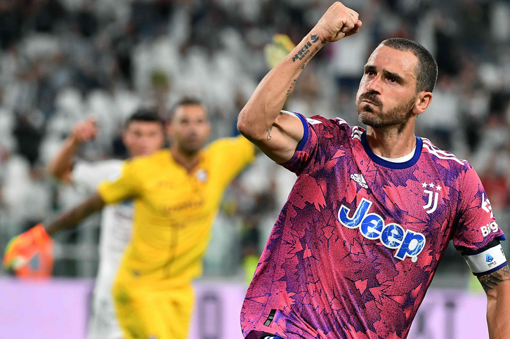 I Bianconeri kemudian bangkit dan mencetak dua gol balasan melalui Gleison Bremer (51') dan Leonardo Bonucci (90+3'). 