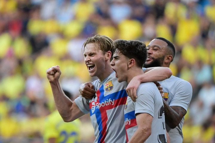 Barcelona berhasil merebut posisi puncak klasemen Liga Spanyol musim 2022-2023 dari penguasaan sang rival, Real Madrid. Blaugrana, julukan Barcelona, naik ke puncak klasemen Liga Spanyol 2022-2023 seusai memenangi laga tandang kontra Cadiz dalam pekan kelima LaLiga, kasta tertinggi Liga Spanyol, musim 2022-2023.