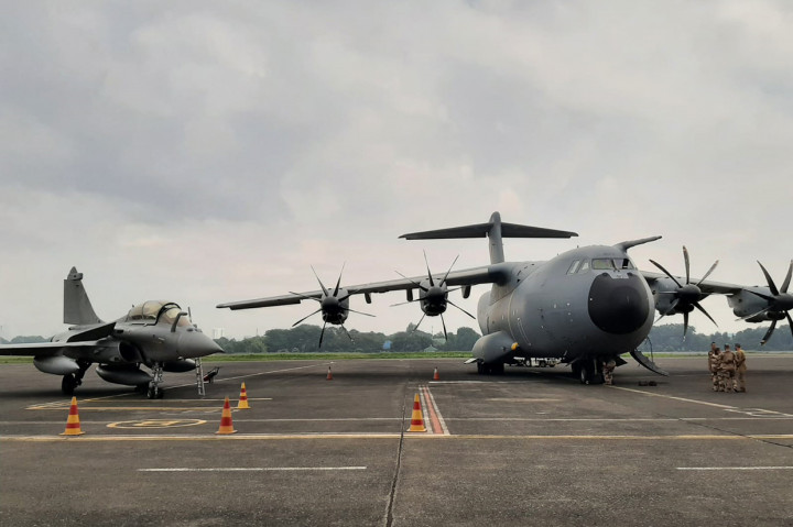 Sejumlah pesawat Angkatan Udara Prancis (FASF - French Air and Space Force) hadir di Jakarta. 