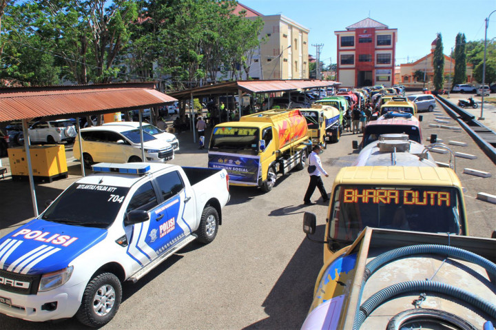 Untuk Kecamatan Amanuban Selatan, air didistribusikan kepada 100 keluarga yang tersebar di tiga desa yaitu Desa Bila, Kium, dan Oeou. Bantuan air juga dikirim untuk Gereja Oemathonis dan Masjid Al Ikhas serta SD dan SMP di Desa Bila.