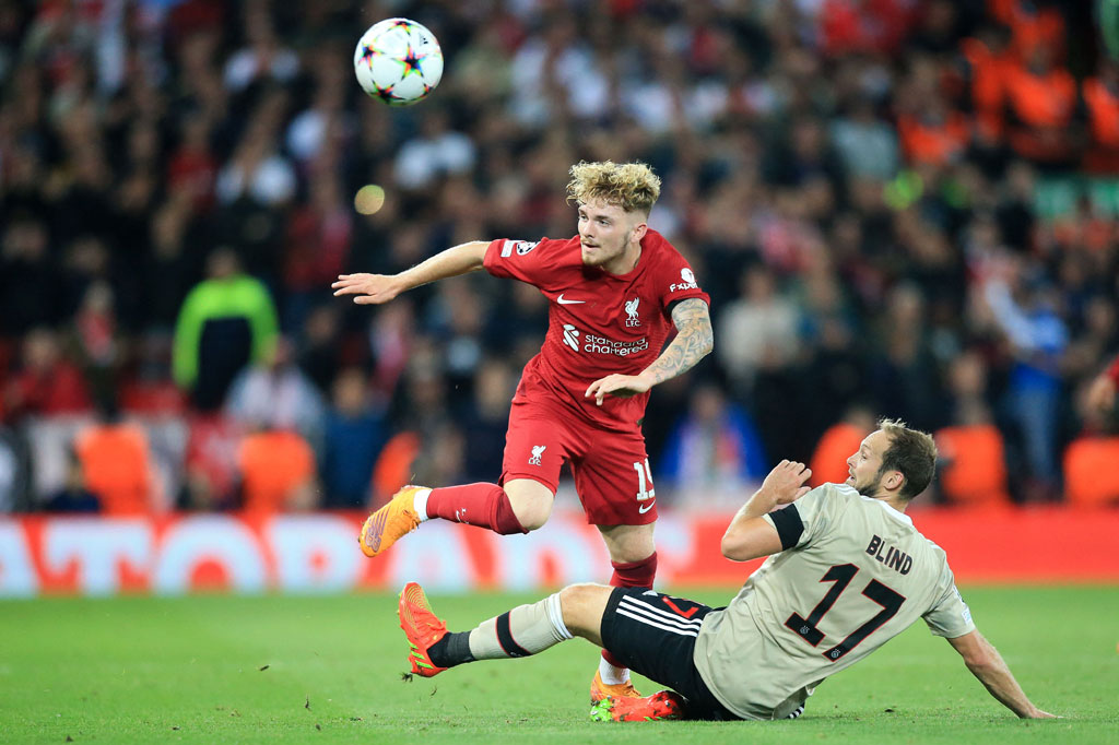 Liverpool terus menggedor pertahanan lawan memasuki babak kedua. Namun rapatnya barisan pertahanan Ajax menyulitkan pasukan Jurgen Klopp.