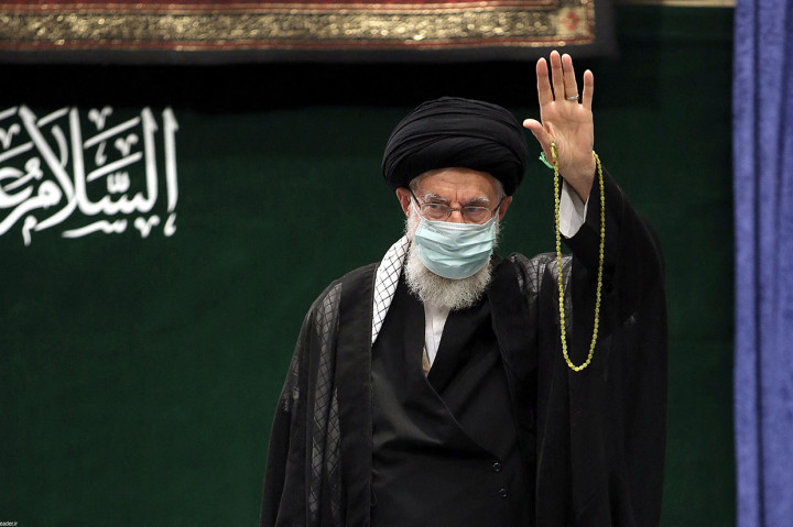 Sebelumnya The New York Times melaporkan, Jumat, 16 September 2022, bahwa Khamenei akan membatalkan semua penampilan publik karena sakit parah.