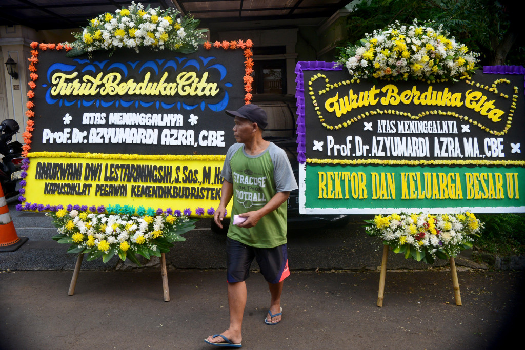 KBRI Kuala Lumpur menyebutkan, berdasarkan surat kematian dari Rumah Sakit Selangor Malaysia, penyebab meninggalnya Azyumardi Azra adalah serangan jantung.