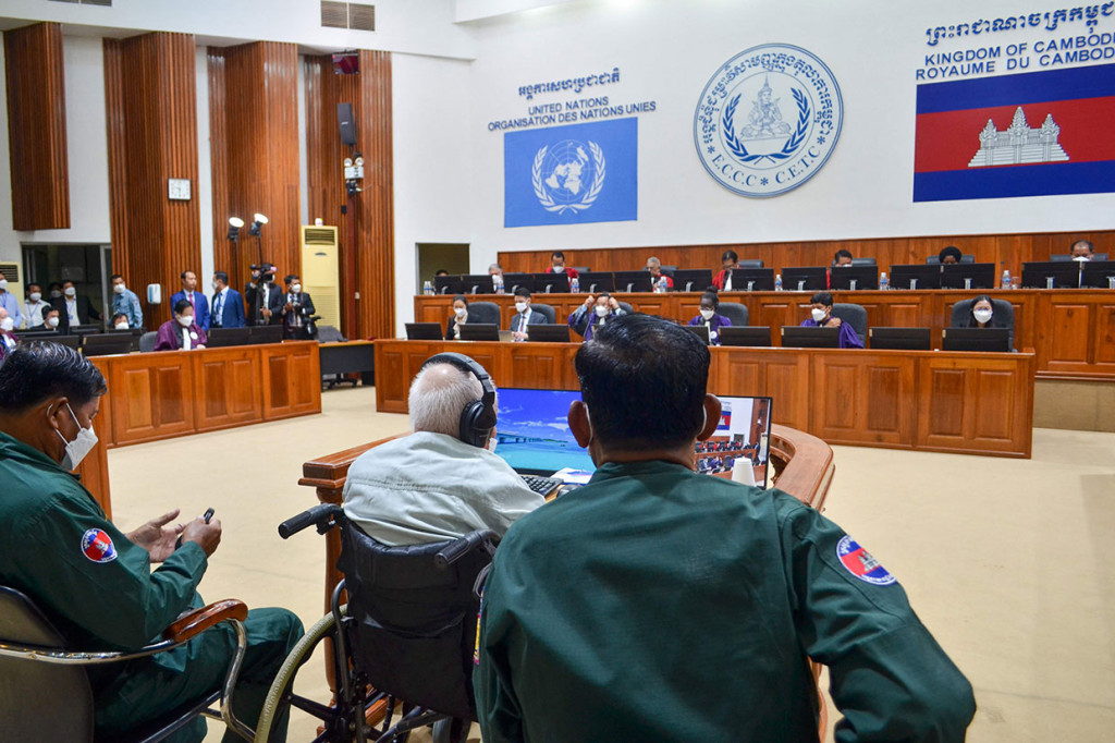 Pengadilan memutuskan menolak banding oleh Khieu Samphan, kepala negara untuk rezim komunis pembunuh yang memusnahkan seperempat penduduk Kamboja dalam waktu kurang dari empat tahun pada 1970-an.