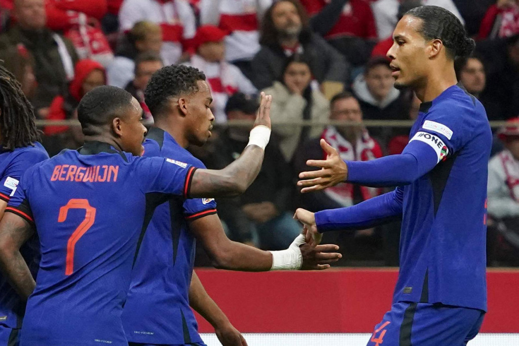 Belanda berhasil menggandakan keunggulan pada menit ke-60. Kali ini giliran Steven Bergwijn yang mencatatkan namanya di papan skor.