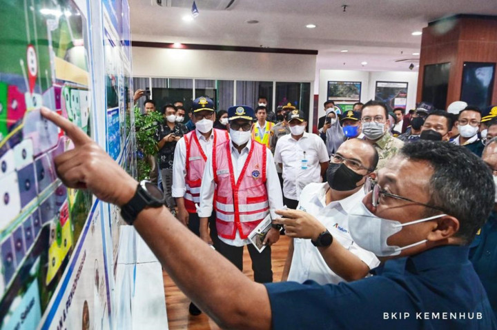 Menteri Perhubungan Budi Karya Sumadi terus mendorong produktivitas Pelabuhan Kuala Tanjung agar dapat melayani secara optimal distribusi logistik di Kawasan Ekonomi Khusus (KEK) Sei Mangkei, di Kabupaten Batu Bara, Sumatera Utara.