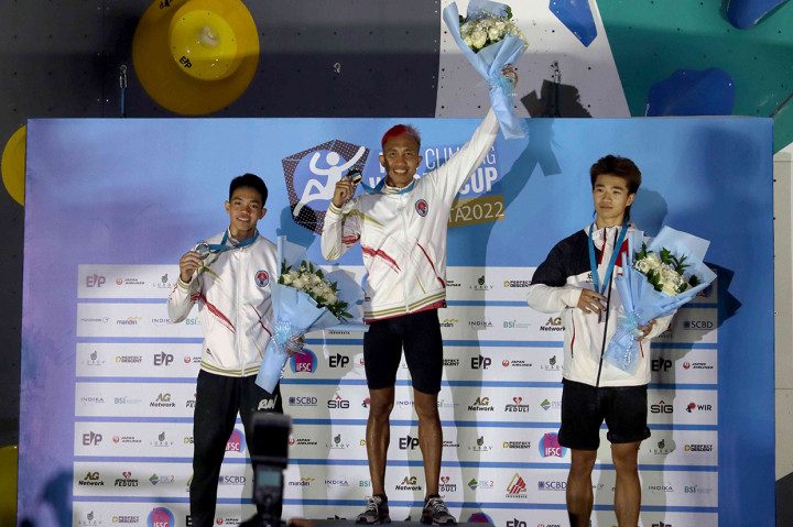 Adapun medali emas kategori speed di Piala Dunia Panjat Tebing Jakarta menjadi milik Aspar Jaelolo yang mencatatkan waktu 5,39 detik.
