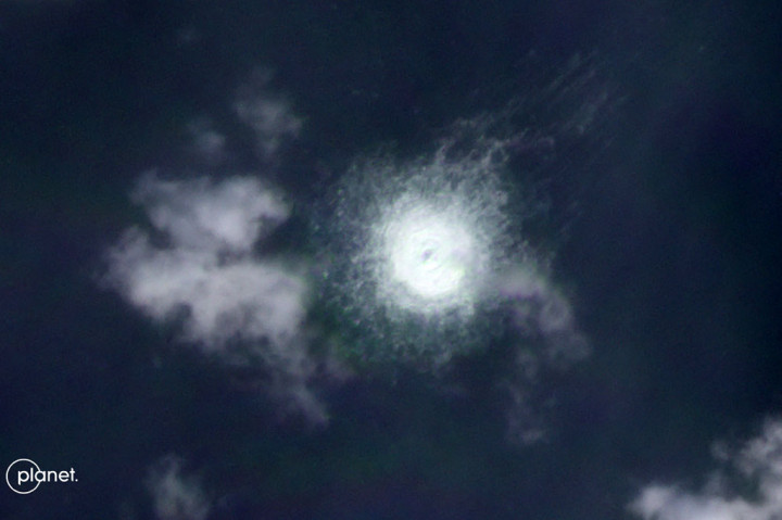 Swedia sebelumnya telah melaporkan kebocoran pada pipa Nord Stream 1 di timur laut Bornholm, sementara Denmark telah mengkonfirmasi kebocoran pada Nord Stream 2 di tenggara pulau, dan satu lagi di timur laut di atas Nord Stream 1.