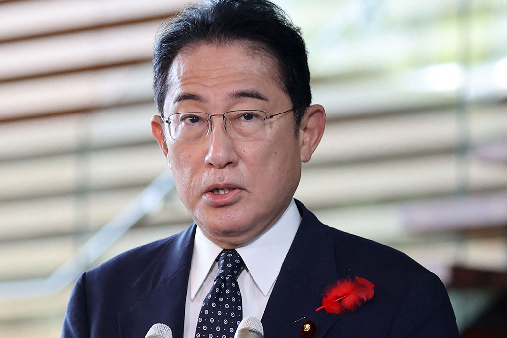 PM Fumio Kishida menyatakan bahwa tindakan tersebut merupakan tindakan kekerasan. 