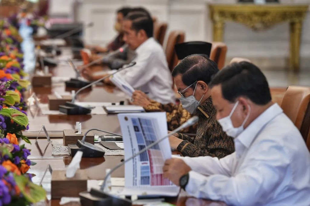 Pemerintah sedang mengembangkan kawasan food estate di berbagai daerah, di antaranya, di Kalimantan Tengah, Sumatera Utara, Nusa Tenggara Timur, Papua, dan Maluku.