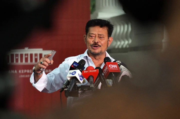 “Cadangan-cadangan lahan kita di Kalimantan, di Sumatra Utara, di Papua, di Maluku harus menjadi bagian-bagian dari strategi kita dan di sana Presiden mengarahkan food estate agar bisa dilakukan lebih maksimal,” ujar Menteri Pertanian Syahrul Yasin Limpo usai mengikuti rapat yang dipimpin oleh Presiden Jokowi, di Kompleks Istana Kepresidenan Jakarta, Selasa, 4 Oktober 2022.