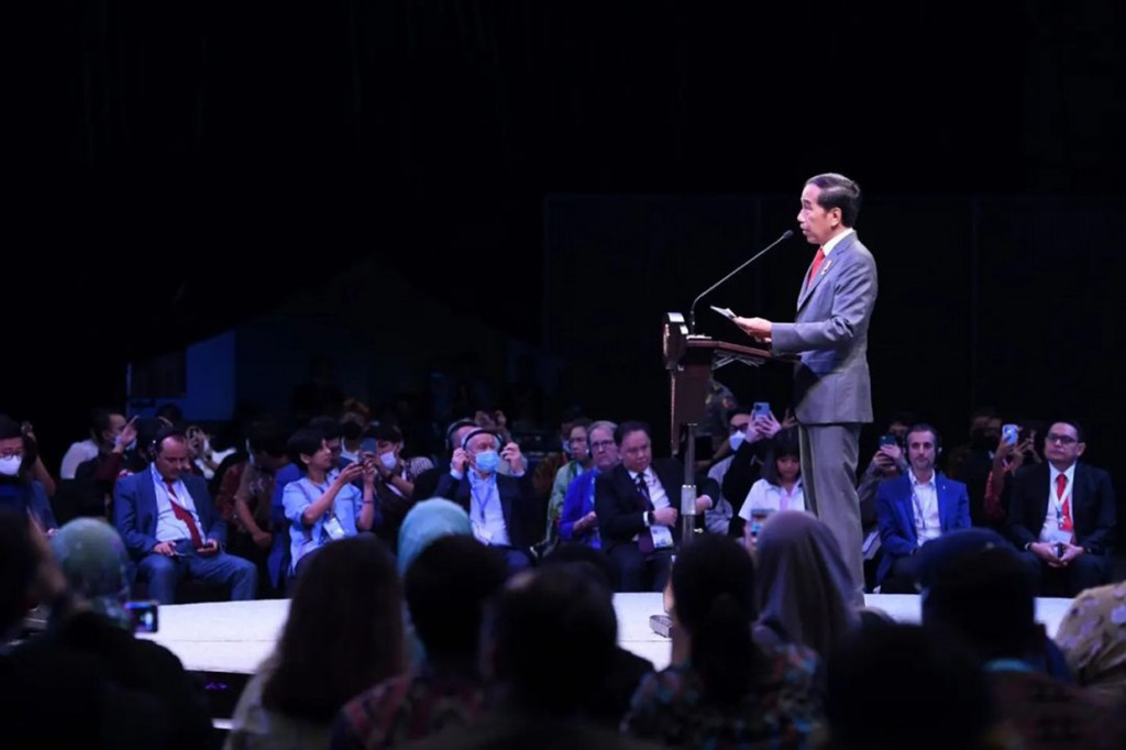 Di hadapan para peserta konferensi yang hadir, Presiden Jokowi menyatakan komitmennya untuk membangun ekosistem ekonomi kreatif yang inklusif.