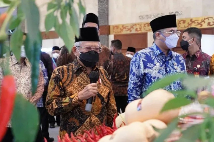Wapres berharap ISEF menjadi wadah untuk mewujudkan Indonesia sebagai pusai ekonomi syariah dunia. Wapres mendorong kerja sama semua pihak yang telah menyatukan langkah baik dalam lingkup Komite Nasional Ekonomi dan Keuangan Syariah (KNEKS) maupun melalui berbagai platform kerja sama lintas pemangku kepentingan.
