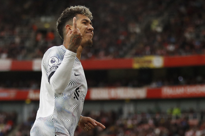 Liverpool berhasil menyamakan skor lewat Roberto Firmino pada menit ke-53.