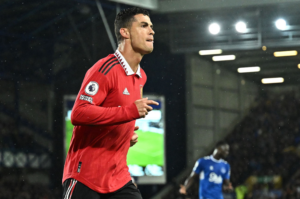 Gol Ronaldo ke gawang Everton terasa spesial bagi sang pemain. Itu adalah gol ke-700 peraih lima Ballon d'Or tersebut di level klub sepanjang kariernya.