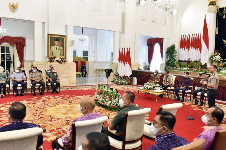 Dalam arahannya, Presiden Jokowi meminta para peserta PPRA LXIII dan LXIV  untuk dapat memperkuat karakter kepemimpinan dalam setiap penugasan-penugasan ke depan.