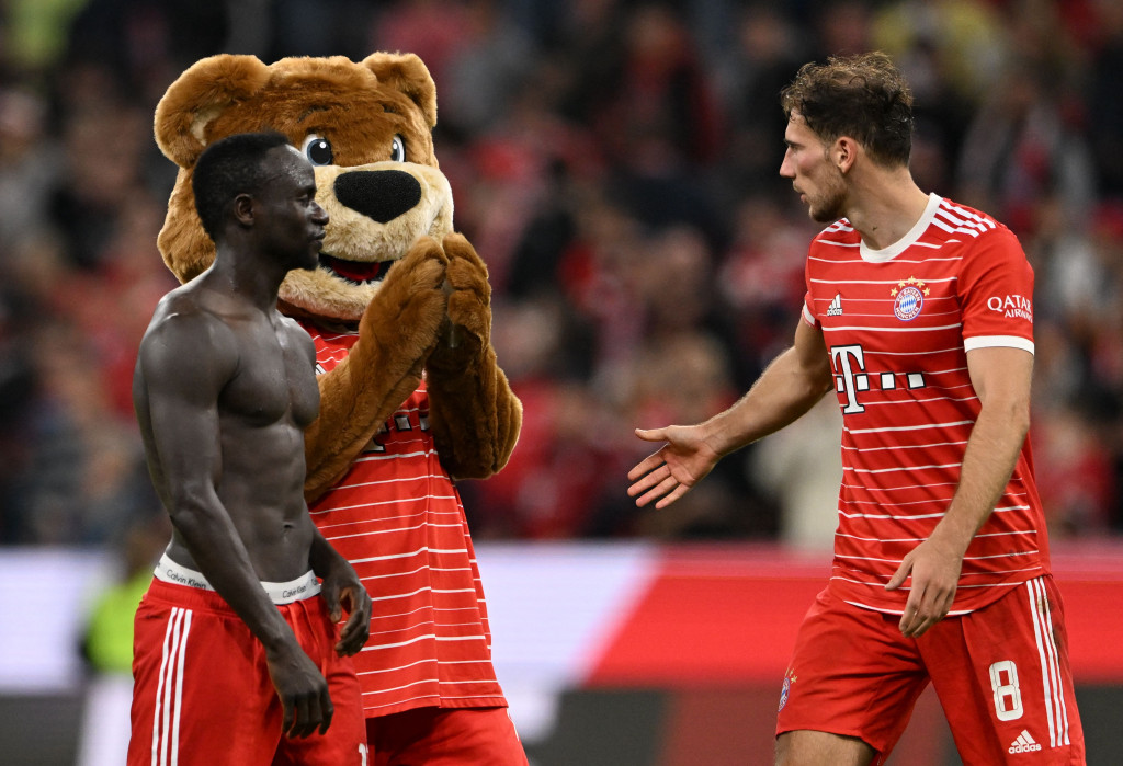 Juara bertahan Bundesliga itu berjarak empat angka dari pemuncak klasemen, Union Berlin.