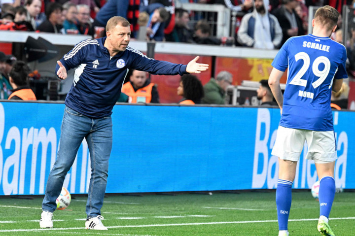 Kramer adalah pelatih Bundesliga ketiga yang dipecat musim ini, setelah Thomas Reis dari Bochum dan Pellegrino Matarazzo dari Stuttgart. 