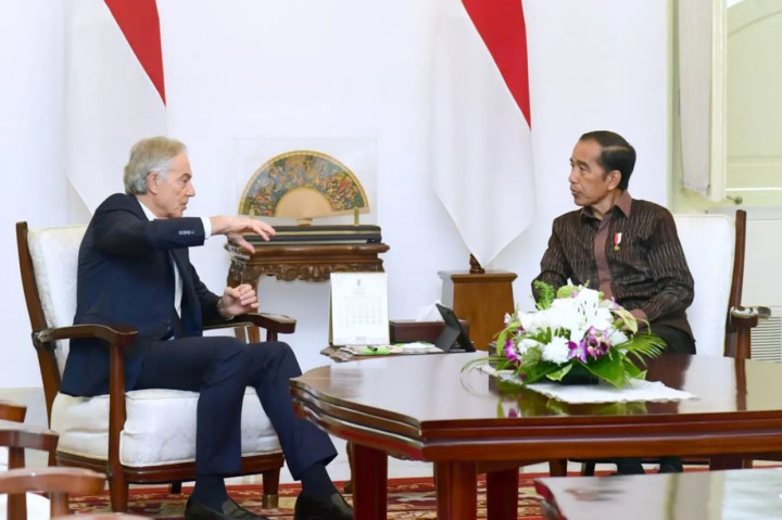 Kemudian, Jokowi disebut meminta Tony Blair untuk mempromosikan IKN ke dunia internasional.