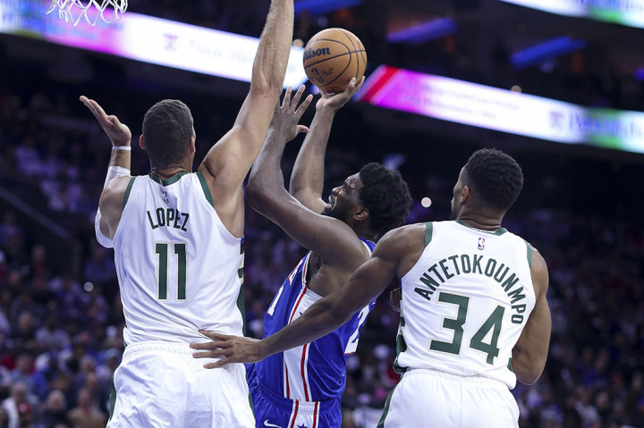 Joel Embiid mengemas dwiganda 15 poin dan 12 rebound, sementara Tyrese Maxey turut menyumbangkan 15 poin.

