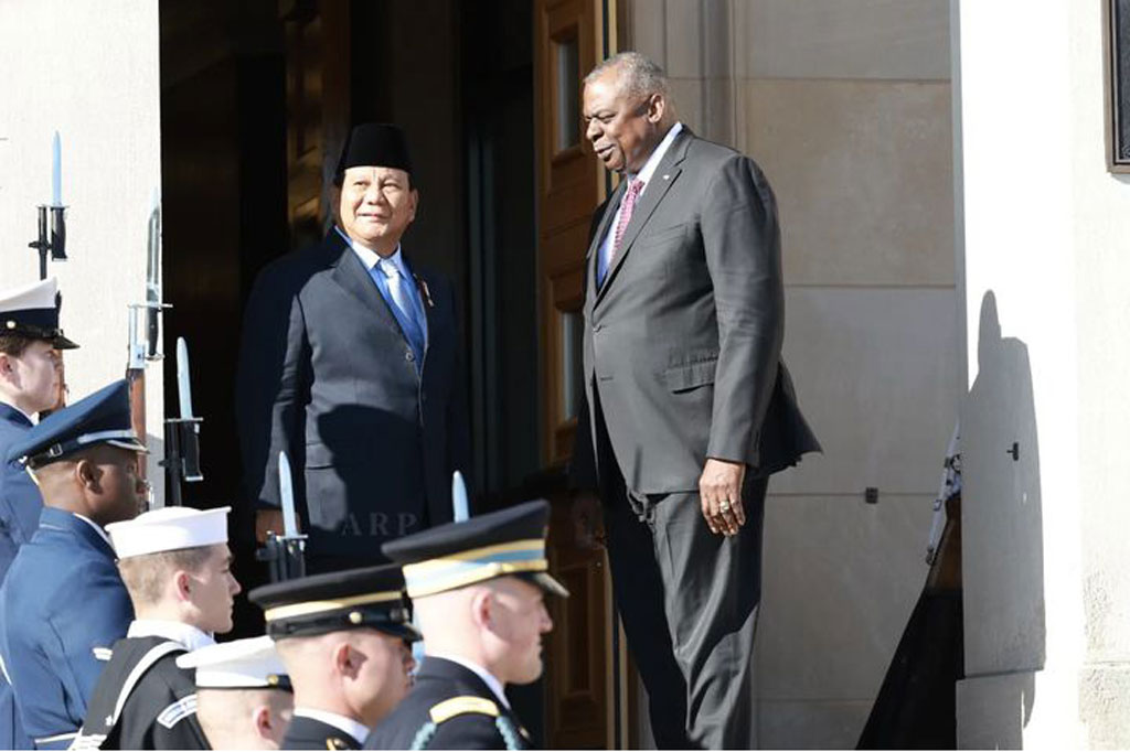 Dalam diskusi yang berlangsung hangat ini, Austin mengapresiasi kepemimpinan Indonesia di ASEAN, Indo-Pasifik, dan di dunia.