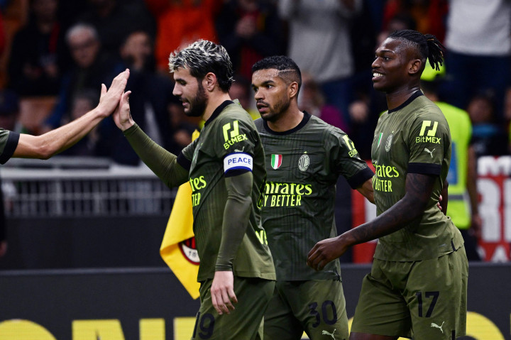 Berkat hasil ini, AC Milan menempel Napoli di puncak klasemen dengan raihan 26 poin dari 11 laga, sementara Monza tertahan di peringkat 14 dengan raihan 10 poin dari 11 laga.