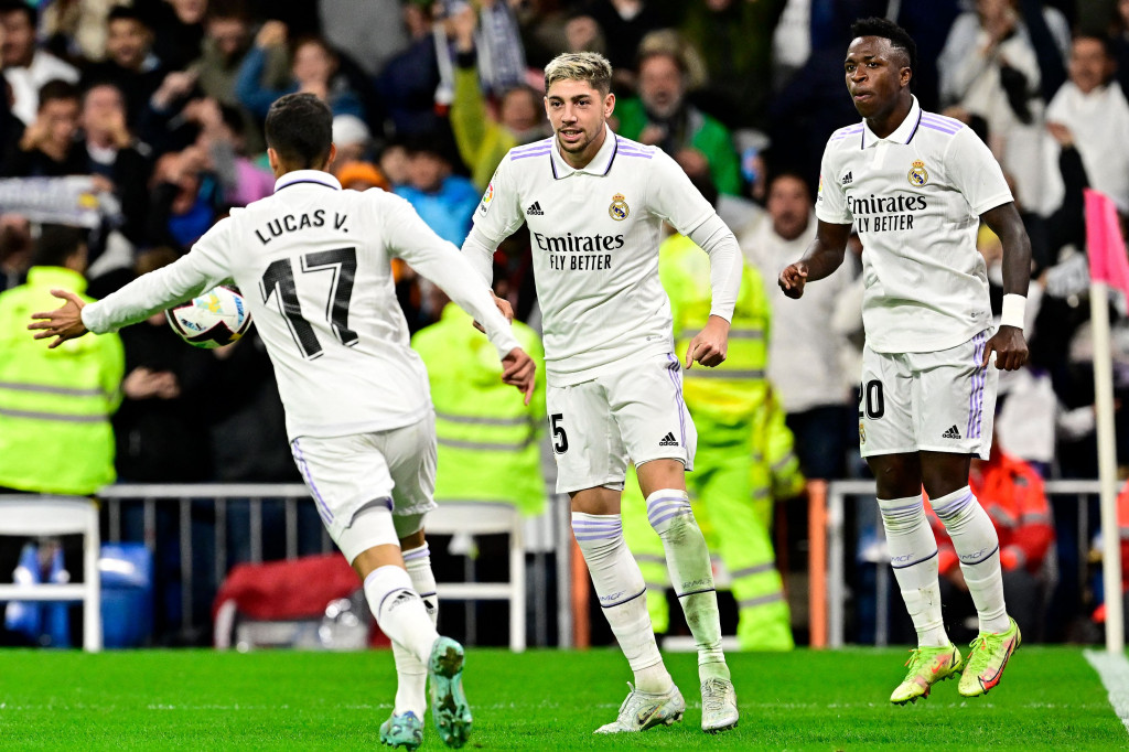 Lucas Vazquez mengembalikan keunggulan Madrid pada menit ke-79. Dia menuntaskan bola operan dari Vinicius untuk membawa Madrid unggul 2-1.