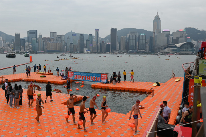 Acara tersebut merupakan perlombaan renang tahunan yang telah diadakan sejak 1906.