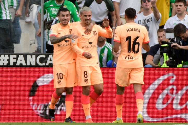 Antoine Griezmann mengemas dua gol untuk Atletico dalam pertandingan ini.