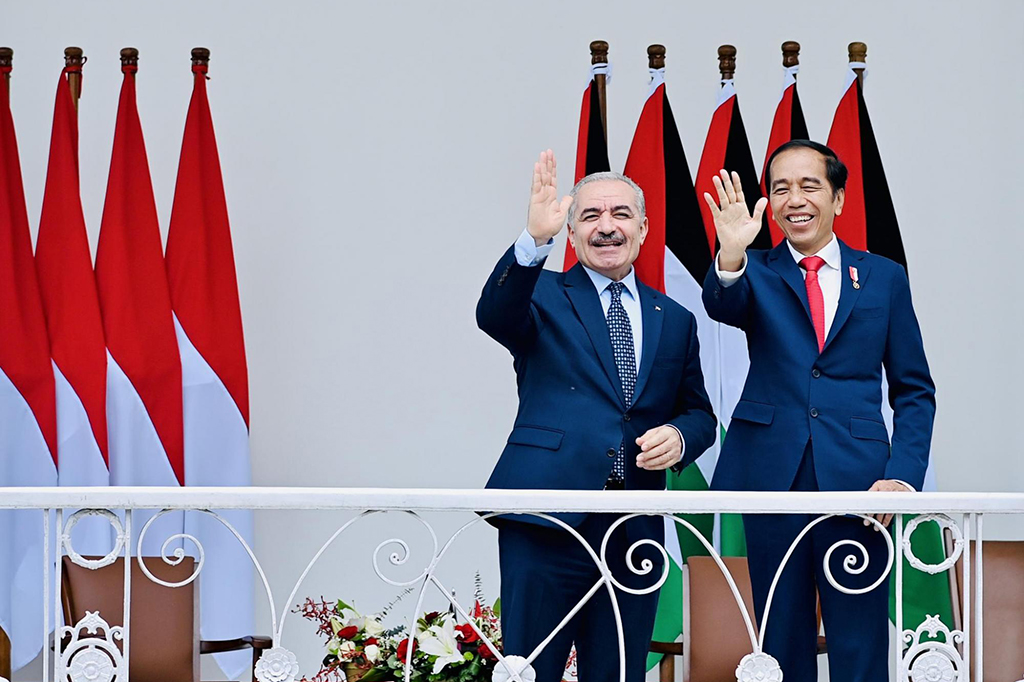 Saat memberikan sambutan dalam pertemuan bilateral, Presiden menegaskan Indonesia akan terus mendukung perjuangan rakyat Palestina.