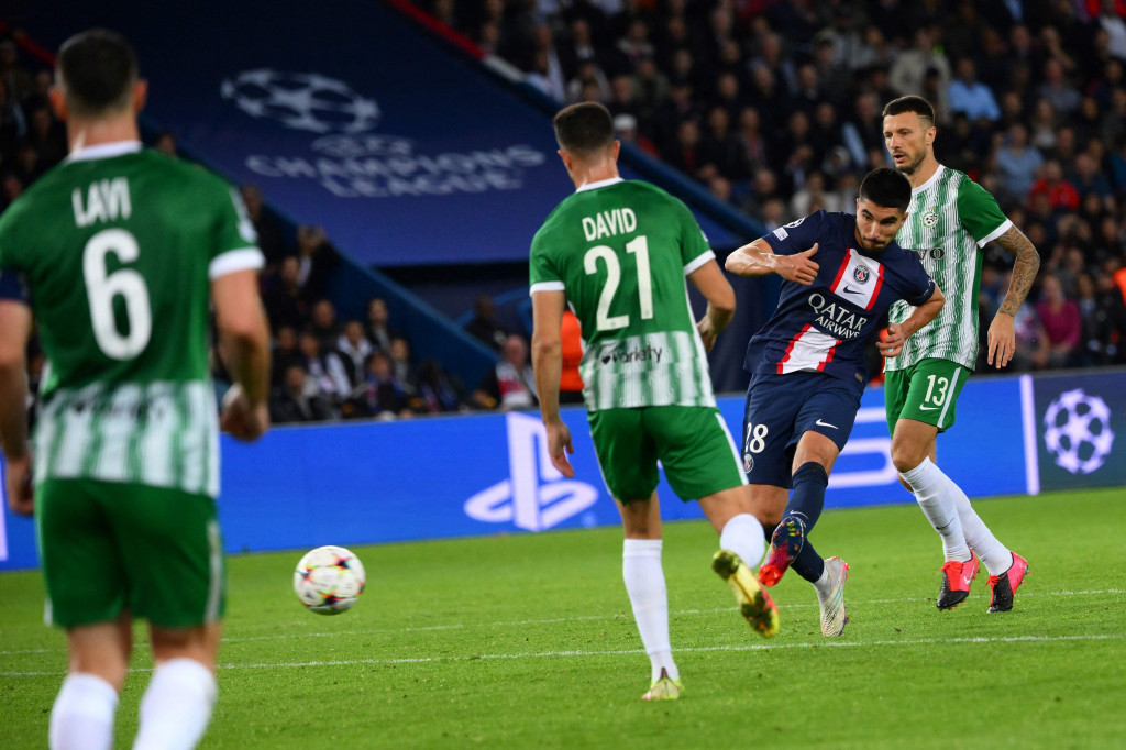 PSG cuma membutuhkan tiga menit untuk melahirkan gol keenamnya. Bek Maccabi Haifa Sean Goldberg membuat unforced error sehingga membobol gawangnya sendiri untuk mengubah kedudukan menjadi 6-2.